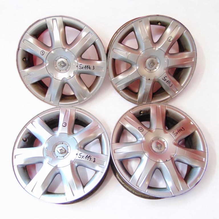 4x Alufelge 16 Zoll 7.0" 5x114.3 47ET Glanz Silber 403000035R Renault Laguna Iii