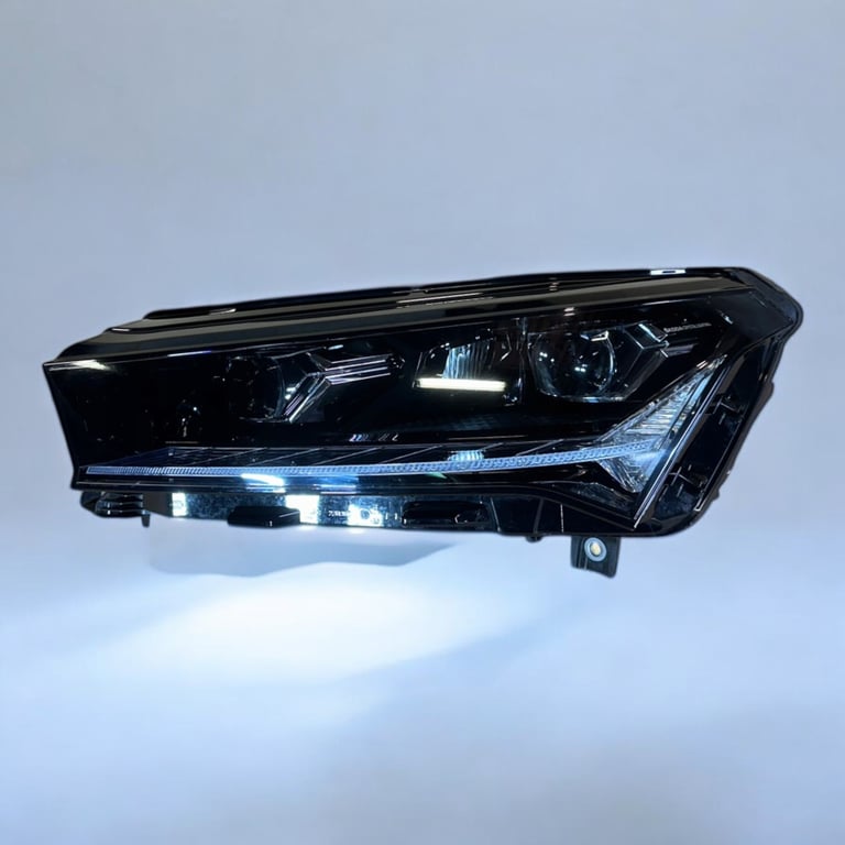 Frontscheinwerfer Skoda Enyaq 5LB941015A Full LED Links Scheinwerfer Headlight