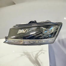 Load image into Gallery viewer, Frontscheinwerfer Skoda Fabia III 6V1941015 LED Links Scheinwerfer Headlight
