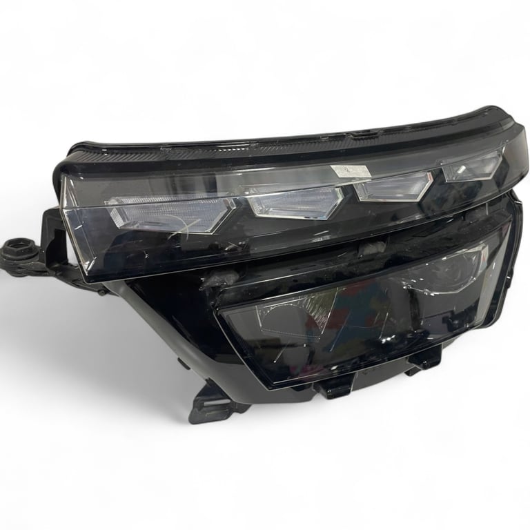 Frontscheinwerfer Skoda Kamiq 00213777 LED Ein Stück (Rechts oder Links) SCH7511157494vn