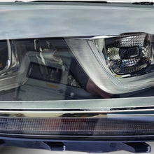 Load image into Gallery viewer, Frontscheinwerfer VW Golf Sportsvan 517941034B Xenon Rechts Headlight SCH6211689374rp