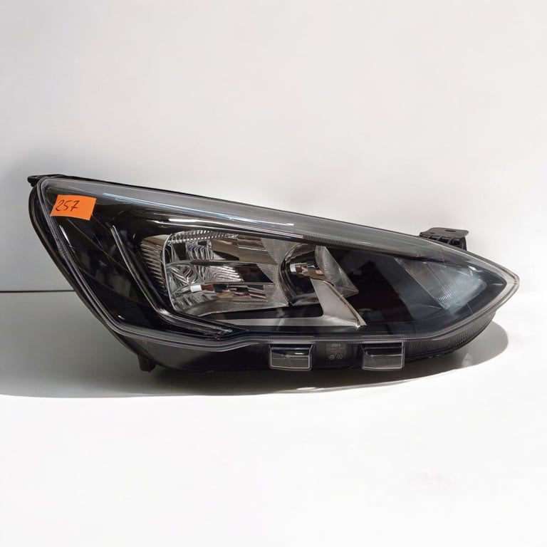 Frontscheinwerfer Ford Focus MX7B-13E014-CC- LED Rechts Scheinwerfer Headlight