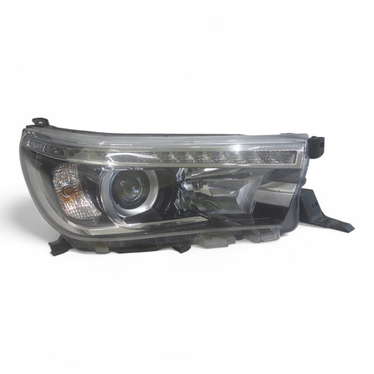 Frontscheinwerfer Toyota Hilux VIII LED Rechts Scheinwerfer Headlight SCH9367808024ht