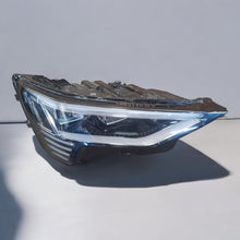 Laden Sie das Bild in den Galerie-Viewer, Frontscheinwerfer Audi Etron 4KE941040D LED Rechts Scheinwerfer Headlight