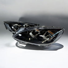 Laden Sie das Bild in den Galerie-Viewer, Frontscheinwerfer Ford Kuga LV4B-13E017-AP LV4B-13E016-AP Rechts oder Links SCH8693153947lw