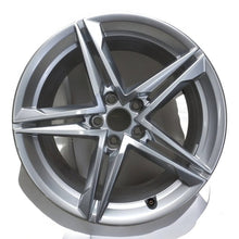 Load image into Gallery viewer, 1x Alufelge 18 Zoll 8.0&quot; 5x112 40ET 8W0701025HM Audi A4 B9 Rim Wheel