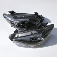 Laden Sie das Bild in den Galerie-Viewer, Frontscheinwerfer Mazda Cx-5 KA1L51040 KA1L51030 Ein Stück (Rechts oder Links)