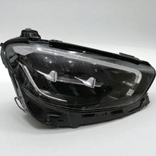 Laden Sie das Bild in den Galerie-Viewer, Frontscheinwerfer Mercedes-Benz W213 S213 A2139067609 Rechts Headlight SCH3734112458rv