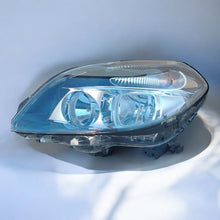 Laden Sie das Bild in den Galerie-Viewer, Frontscheinwerfer Mercedes-Benz W246 A2469200161 LED Links Headlight