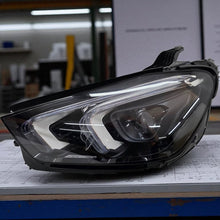 Laden Sie das Bild in den Galerie-Viewer, Frontscheinwerfer Mercedes-Benz Gle A1679064308 LED Links Scheinwerfer Headlight SCH3761018099kj