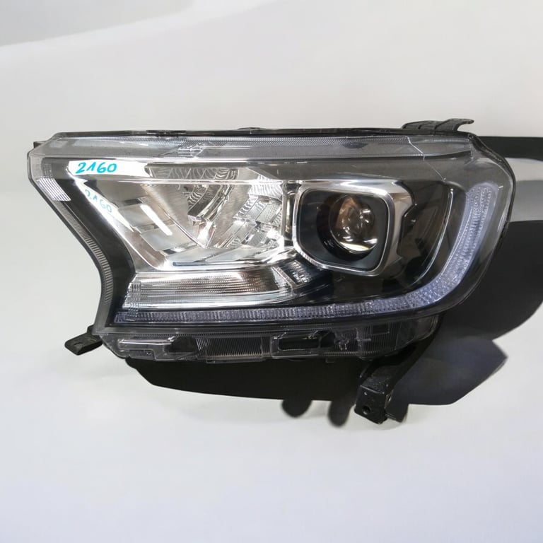 Frontscheinwerfer Ford Ranger JB3B13E015BA Links Scheinwerfer Headlight