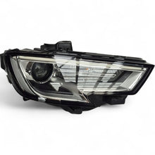 Laden Sie das Bild in den Galerie-Viewer, Frontscheinwerfer Audi A3 8V0941006E Xenon Rechts Scheinwerfer Headlight
