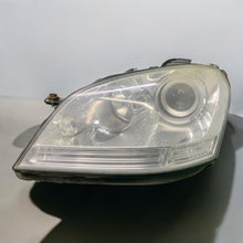 Laden Sie das Bild in den Galerie-Viewer, Frontscheinwerfer Mercedes-Benz W164 263349-00 Links Scheinwerfer Headlight SCH1898948433nn