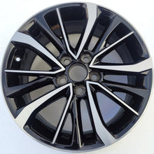 Laden Sie das Bild in den Galerie-Viewer, 1x Alufelge 17 Zoll 7.0&quot; 5x114.3 45ET 509100323 Toyota Corolla Verso Avensis