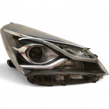 Load image into Gallery viewer, Frontscheinwerfer Toyota Yaris Rechts Scheinwerfer Headlight