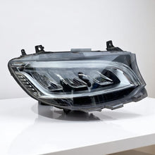 Laden Sie das Bild in den Galerie-Viewer, Frontscheinwerfer Mercedes-Benz Sprinter A9109065800 90139119AF Rechts Headlight