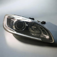 Load image into Gallery viewer, Frontscheinwerfer Volvo S60 V60 31420262 Rechts Scheinwerfer Headlight SCH1708536159nm