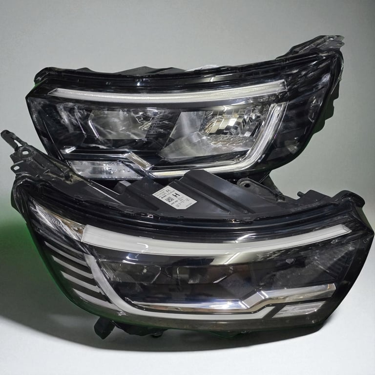 Frontscheinwerfer Renault Kangoo Express 260103264R 260608411R LED Ein Satz SCH4235801413mg