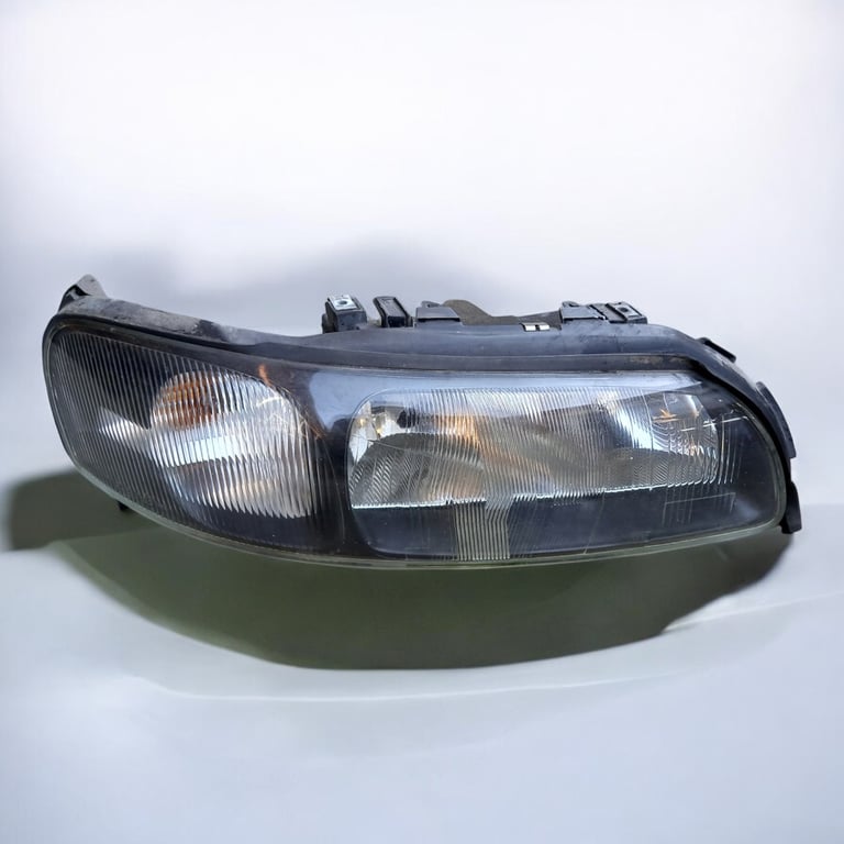 Frontscheinwerfer Volvo V70 II 89004806 Rechts Scheinwerfer Headlight