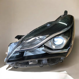 Frontscheinwerfer Toyota Yaris Links Scheinwerfer Headlight