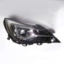Load image into Gallery viewer, Frontscheinwerfer Opel Astra 39055746 LED Rechts Scheinwerfer Headlight SCH7682963041ug