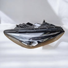 Load image into Gallery viewer, Frontscheinwerfer Mercedes-Benz W247 A2479062603 LED Rechts Headlight SCH6678737270un