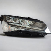 Laden Sie das Bild in den Galerie-Viewer, Frontscheinwerfer Skoda Superb III 3V1941016C LED Rechts Scheinwerfer Headlight