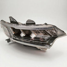 Laden Sie das Bild in den Galerie-Viewer, Frontscheinwerfer Mitsubishi Outlander 8301D3-32 LED Rechts Headlight SCH7845558055qz