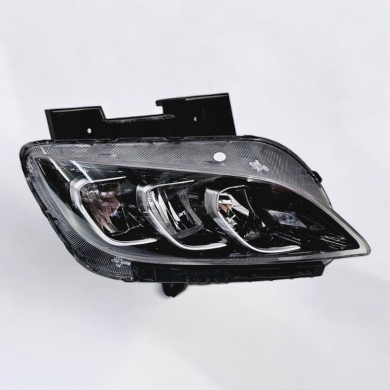 Frontscheinwerfer Hyundai Kona 92101J9600 Rechts Scheinwerfer Headlight