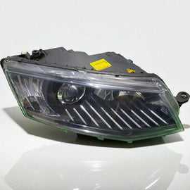 Frontscheinwerfer Skoda Octavia III 5E1941016B Xenon Rechts Headlight SCH2346006566xx