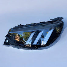 Laden Sie das Bild in den Galerie-Viewer, Frontscheinwerfer Peugeot II 208 9841642080 LED Links Scheinwerfer Headlight