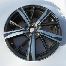 Laden Sie das Bild in den Galerie-Viewer, 1x Alufelge 18 Zoll 8.0&quot; 5x108 48ET Glanz Schwarz 9835058180 Peugeot 308