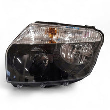 Load image into Gallery viewer, Frontscheinwerfer Dacia Duster 260605370R Vorderseite Scheinwerfer Headlight SCH2109463179oj