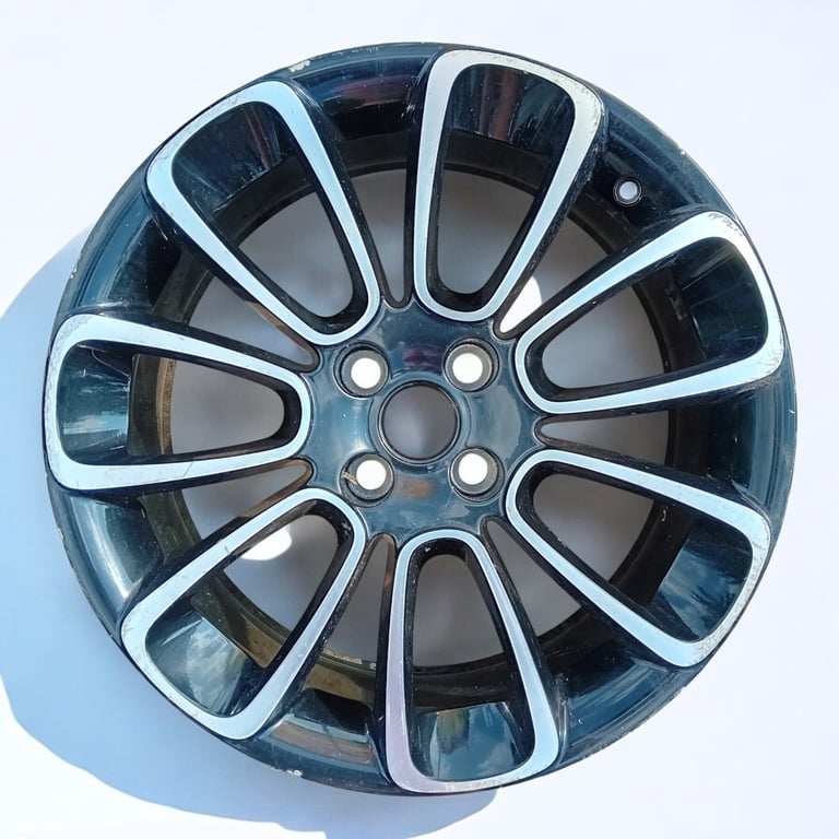 1x Alufelge 17 Zoll 7.0" 4x100 44ET Glanz Silber Opel Corsa Rim Wheel