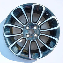 Laden Sie das Bild in den Galerie-Viewer, 1x Alufelge 17 Zoll 7.0&quot; 4x100 44ET Glanz Silber Opel Corsa Rim Wheel