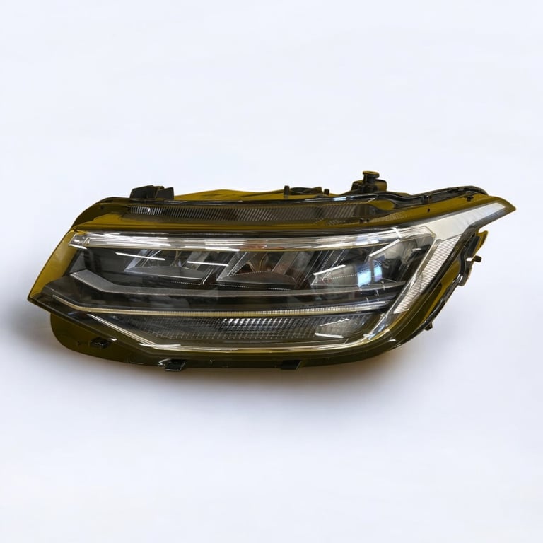 Frontscheinwerfer VW Tiguan 5NB941035 LED Ein Stück (Rechts oder Links)