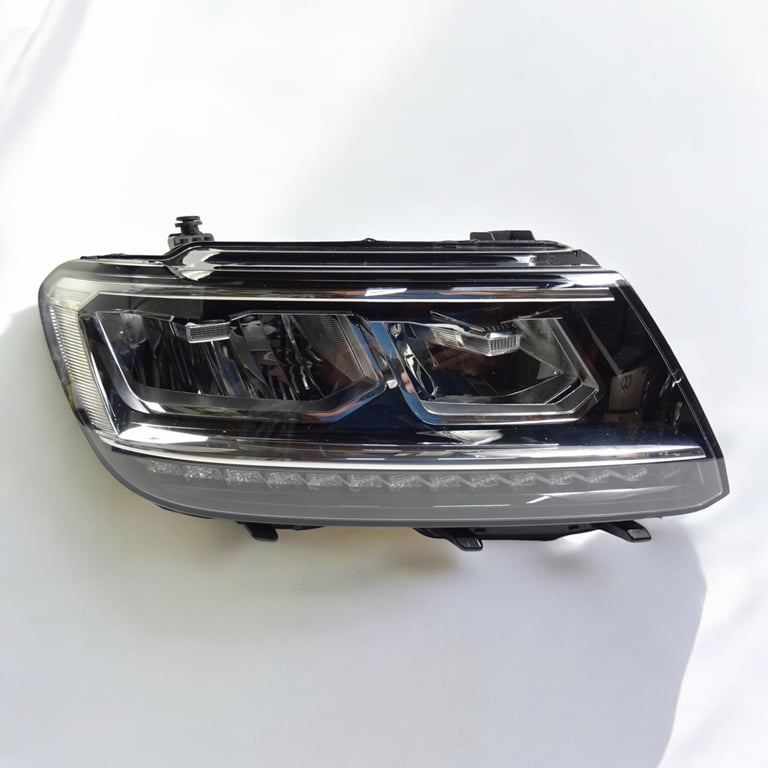 Frontscheinwerfer VW Tiguan 5NB941036B LED Rechts Scheinwerfer Headlight