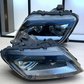 Frontscheinwerfer VW Amarok 2H3941032 90113169 Xenon Rechts Headlight SCH3467804080wi