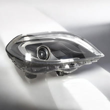 Laden Sie das Bild in den Galerie-Viewer, Frontscheinwerfer Mercedes-Benz A2468207261 Rechts Scheinwerfer Headlight