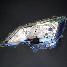 Laden Sie das Bild in den Galerie-Viewer, Frontscheinwerfer Mitsubishi Space Star W533S Ein Stück (Rechts oder Links)