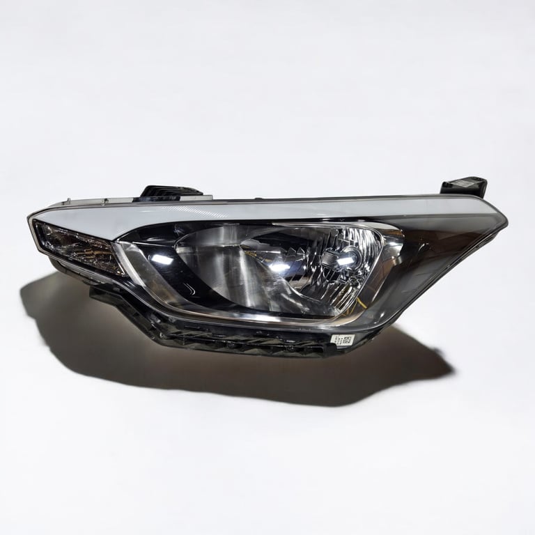 Frontscheinwerfer Hyundai I20 II 92101-C88 Links Scheinwerfer Headlight