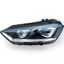 Laden Sie das Bild in den Galerie-Viewer, Frontscheinwerfer VW VII 517941031B Xenon Links Scheinwerfer Headlight