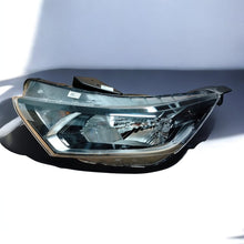 Load image into Gallery viewer, Frontscheinwerfer Hyundai I20 III 92101Q0050 Links Scheinwerfer Headlight