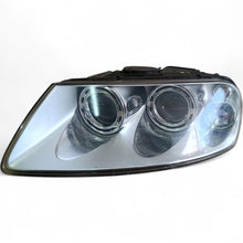 Load image into Gallery viewer, Frontscheinwerfer VW Touareg 7L6941015BK Xenon Links Scheinwerfer Headlight