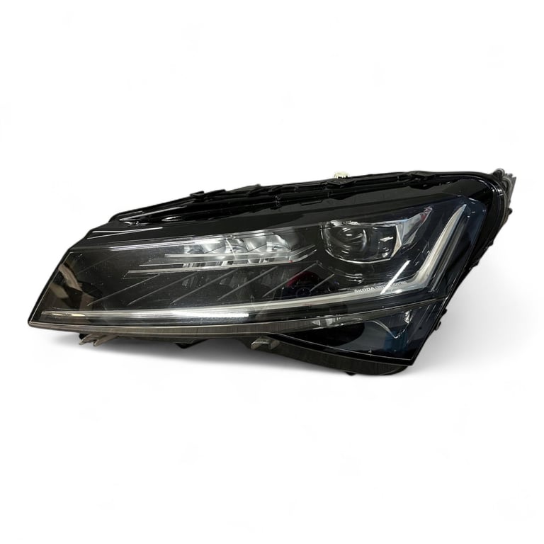 Frontscheinwerfer Audi Superb III 3V1941015D LED Ein Stück (Rechts oder Links) SCH8379749342tv