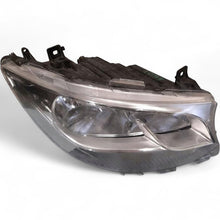 Laden Sie das Bild in den Galerie-Viewer, Frontscheinwerfer Mercedes-Benz Sprinter RKC11711 Vorderseite Headlight SCH1834331778nk