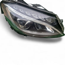 Laden Sie das Bild in den Galerie-Viewer, Frontscheinwerfer Mercedes-Benz W205 A2059062604 LED Rechts Headlight SCH7776036308yt