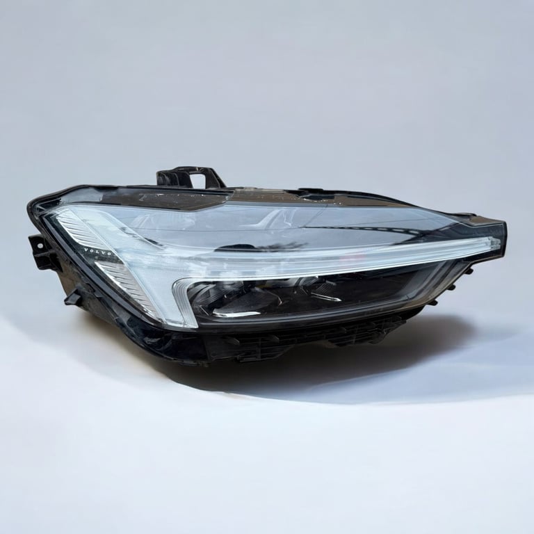 Frontscheinwerfer Volvo Xc60 32342515 S2502N079 LED Rechts Headlight SCH1671170901ls