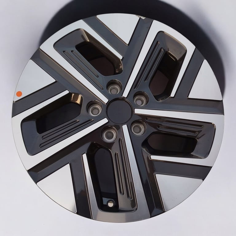 1x Alufelge 17 Zoll 7.0" 5x114.3 50ET 52910-DD100 Hyundai Kona Rim Wheel