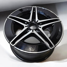 Load image into Gallery viewer, 1x Alufelge 18 Zoll A2064016600 Mercedes-Benz W206 Rim Wheel